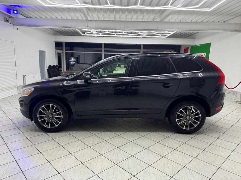 Gebraucht Volvo XC60 Pro 163 PS (119 kW) 2013 Schwarz SUV