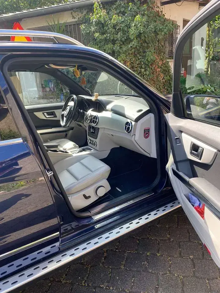 Gebraucht Mercedes GLK220 170 PS (125 kW) 2014 Blau SUV