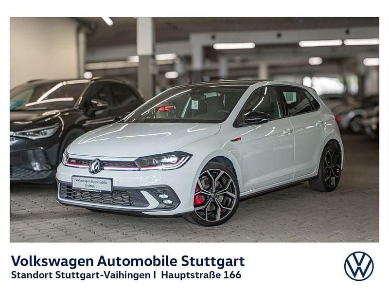 Pure white/deep black perleffe Gebraucht 2022 VW Polo GTI Limousine | 22.530 € (Guter Preis) - Bild 1/4