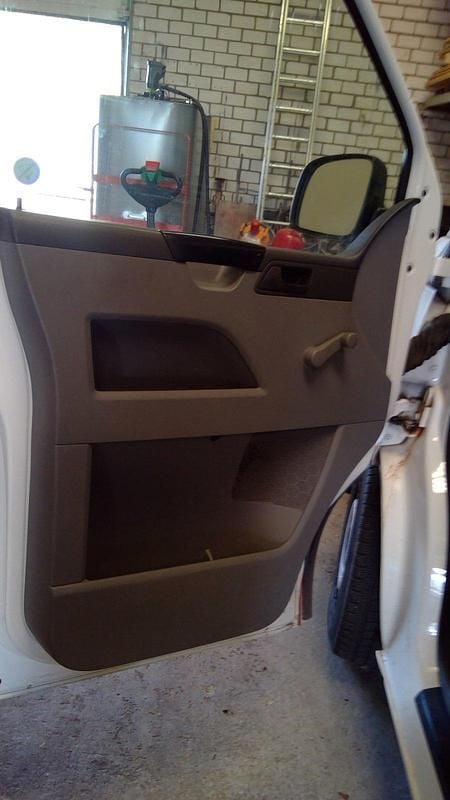 Second-hand VW Transporter 88 CP (64 kW) 2007 Bej Van