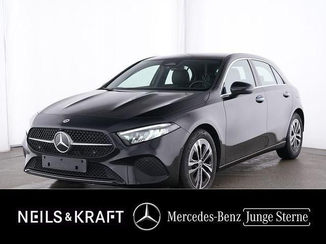 Andere Gebraucht 2024 Mercedes A200 Progressive Limousine | 32.450 € (Etwas zu teuer) - Bild 1/4