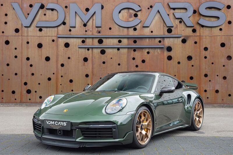 Grün Gebraucht 2022 Porsche 911 Turbo S Coupé | 239.900 € (Etwas zu teuer) - Bild 1/4
