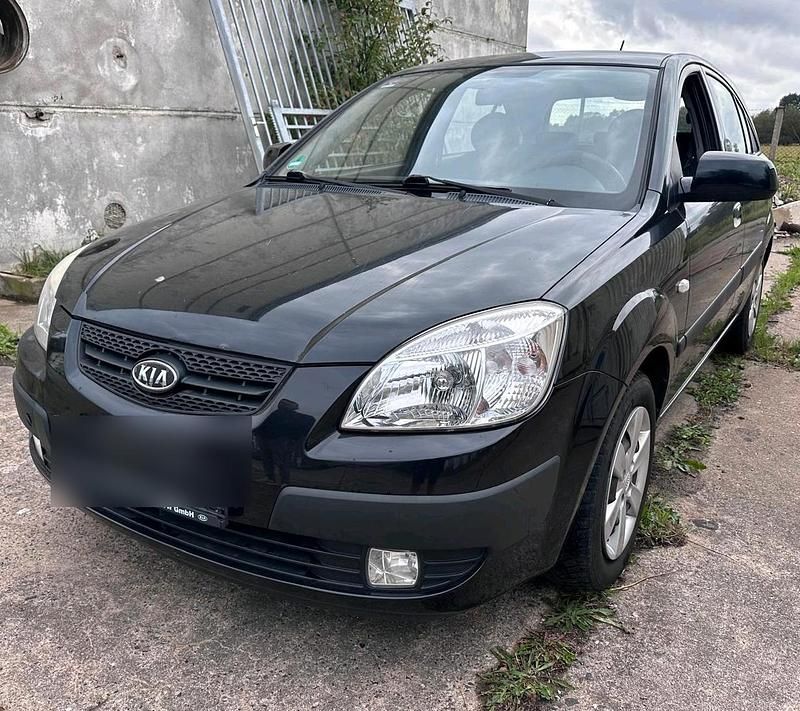 Gebraucht Kia Rio 96 PS (70 kW) 2009 Schwarz Kleinwagen