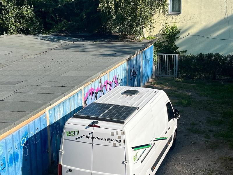 Weiß Gebraucht 2018 Hyundai H 350 Van | 23.000 € - Bild 1/4