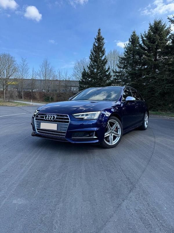 Blau Gebraucht 2017 Audi S4 Ambiente Kombi | 35.000 € (Fairer Preis) - Bild 1/4