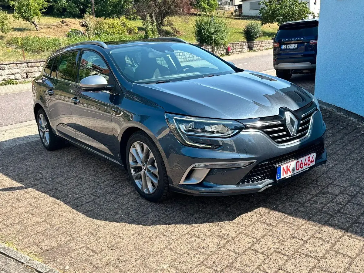 Gebraucht Renault Mégane GrandTour GT-Line 159 PS (116 kW) 2019 Grau Kombi
