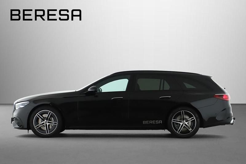 Gebraucht Mercedes E450 AMG 367 PS (269 kW) 2025 Metalliclack obsidianschwarz Kombi