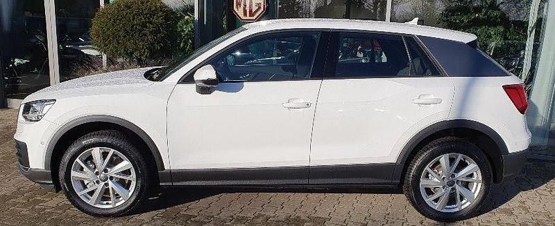 Usata Audi Q2 150 CV (110 kW) 2017 Bianco SUV