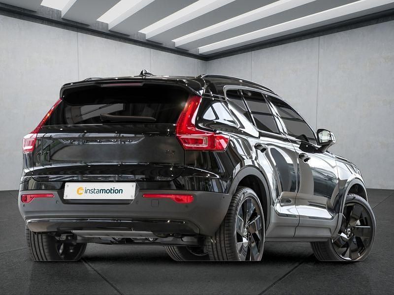 Gebraucht Volvo XC40 Plus 163 PS (119 kW) 2026 Schwarz SUV