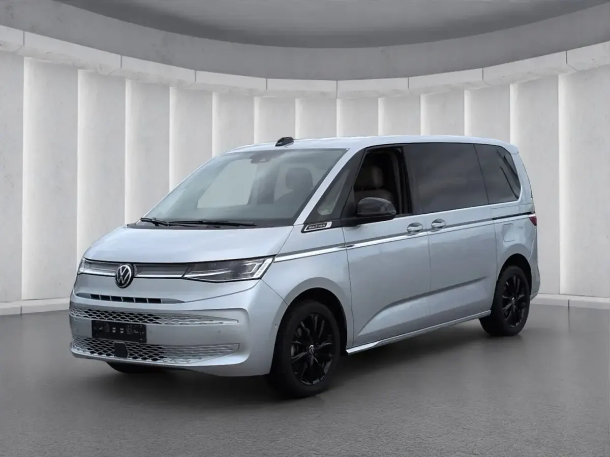 Second-hand VW Multivan Style 150 CP (110 kW) 2025 Monovolum
