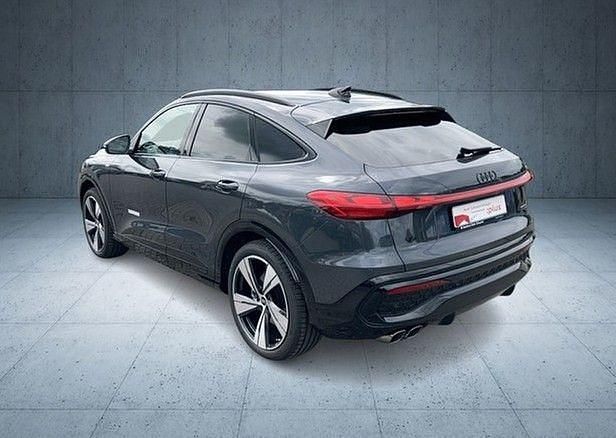 Gebraucht Audi Q5 Sportback Ambiente 204 PS (150 kW) 2025 Tamboragrau metallic SUV