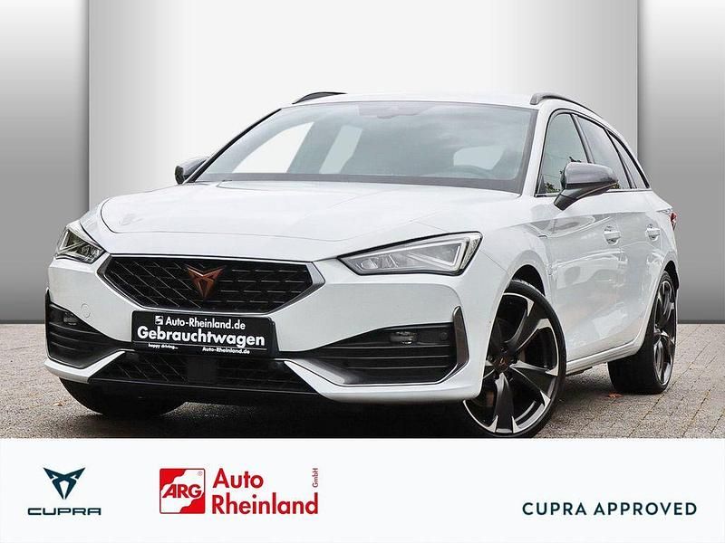 Weiß Gebraucht 2022 Cupra Leon VZ Limousine | 23.947 € (Fairer Preis) - Bild 1/4