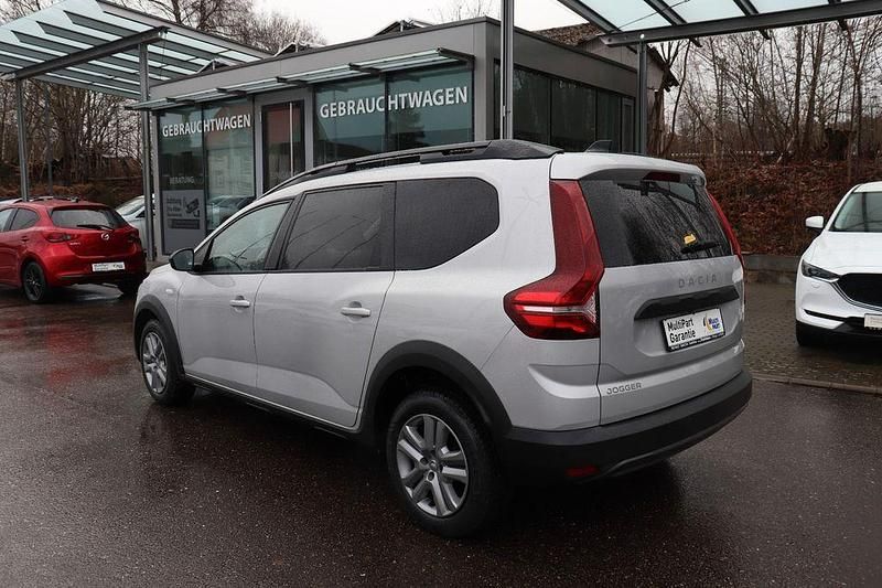 Gebraucht Dacia Jogger Extreme 110 PS (80 kW) 2022 Grau Van / Kleinbus