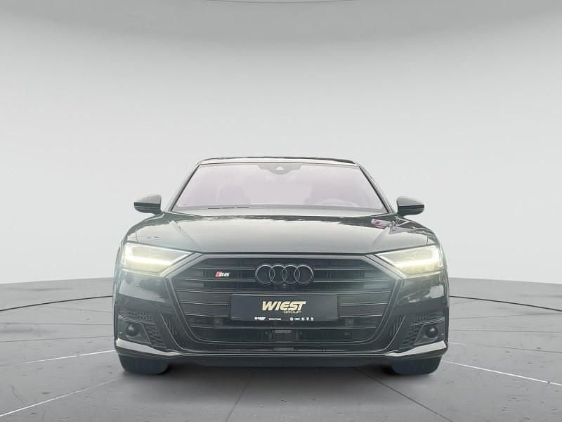 Vesuvgrau metallic Gebraucht 2020 Audi S8 Comfort Limousine | 76.660 € (Guter Preis) - Bild 1/4
