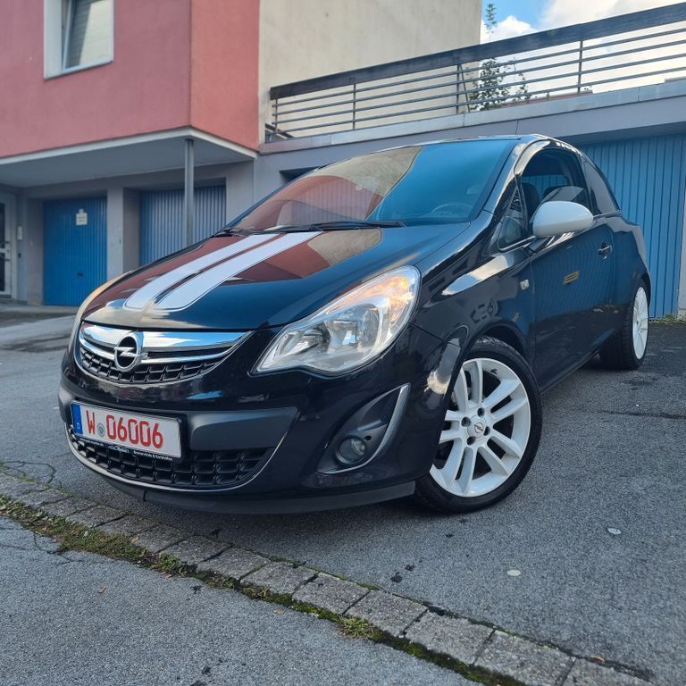Schwarz Gebraucht 2011 Opel Corsa Color Edition Kleinwagen | 3.599 € (Fairer Preis) - Bild 1/4