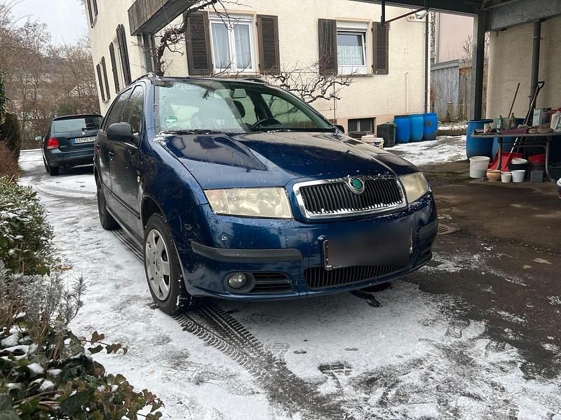 Blau Gebraucht 2006 Skoda Fabia Kleinwagen | 1.600 € (Teuer) - Bild 1/4