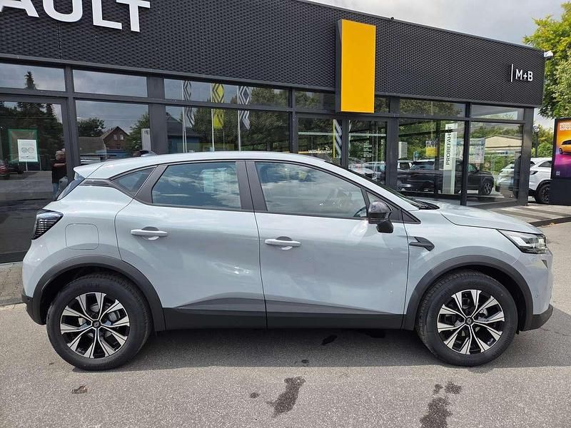 Rafalegrau Neu 2025 Renault Captur Evolution SUV | 21.879 € (Guter Preis) - Bild 1/4