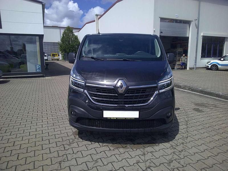 Gebraucht Renault Trafic Komfort 145 PS (106 kW) 2020 Schwarz midnight Van / Kleinbus