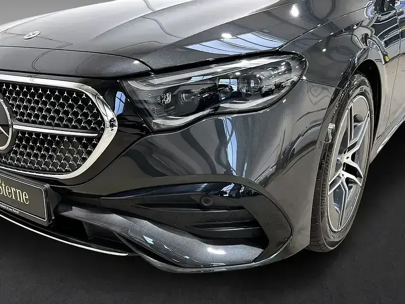 Gebraucht Mercedes E220 AMG 197 PS (144 kW) 2025 Grau Limousine
