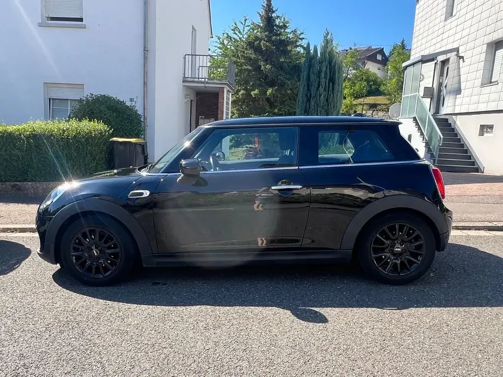 Gebraucht Mini ONE 102 PS (75 kW) 2020 Schwarz Kleinwagen