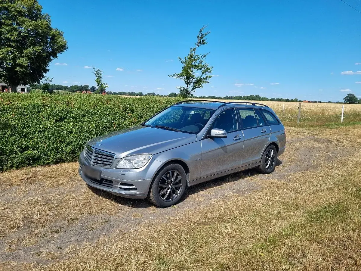 Gebraucht Mercedes C250 204 PS (150 kW) 2010 Grau Kombi