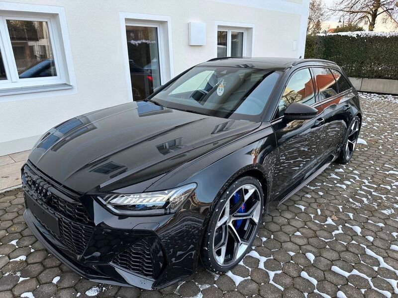 Grau Neu 2024 Audi RS6 Performance Kombi | 144.990 € - Bild 1/4