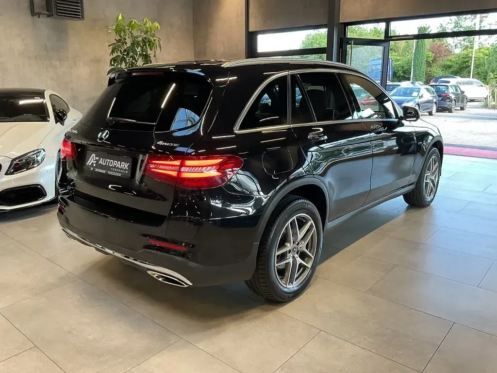 Gebraucht Mercedes GLC350 AMG line 211 PS (155 kW) 2018 Obsidianschwarz SUV