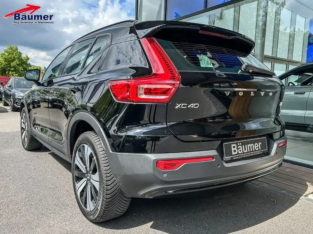 Gebraucht Volvo XC40 Plus 169 kW (231 PS) 2023 Schwarz SUV