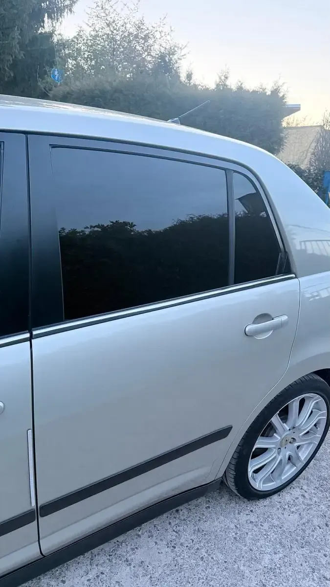 Gebraucht Nissan Tiida 110 PS (80 kW) 2008 Andere farben Limousine