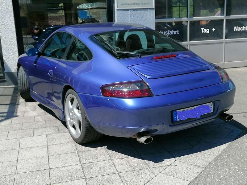 Blau Gebraucht 1999 Porsche 911 Carrera 4 Coupé | 28.000 € - Bild 1/3
