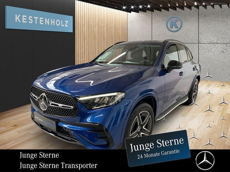 Blau Gebraucht 2023 Mercedes GLC300e AMG SUV | 59.980 € (Guter Preis) - Bild 1/4