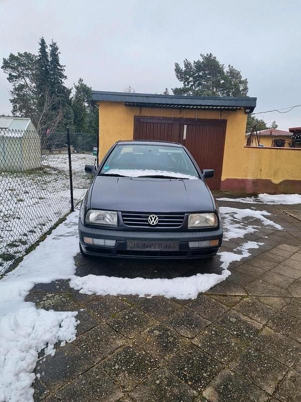 Gebraucht VW Vento 90 PS (66 kW) 1996 Limousine