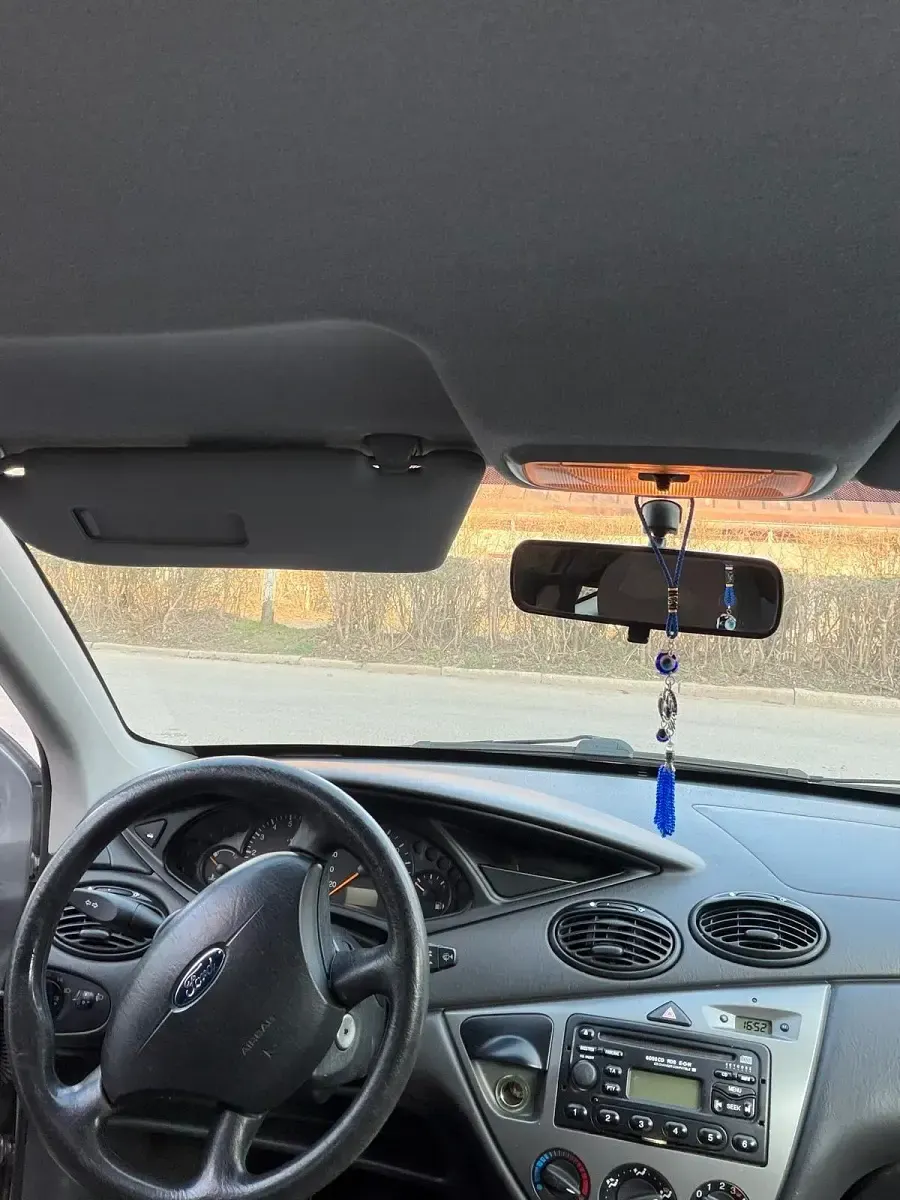 Gebraucht Ford Focus 101 PS (74 kW) 2003 Silber Kleinwagen