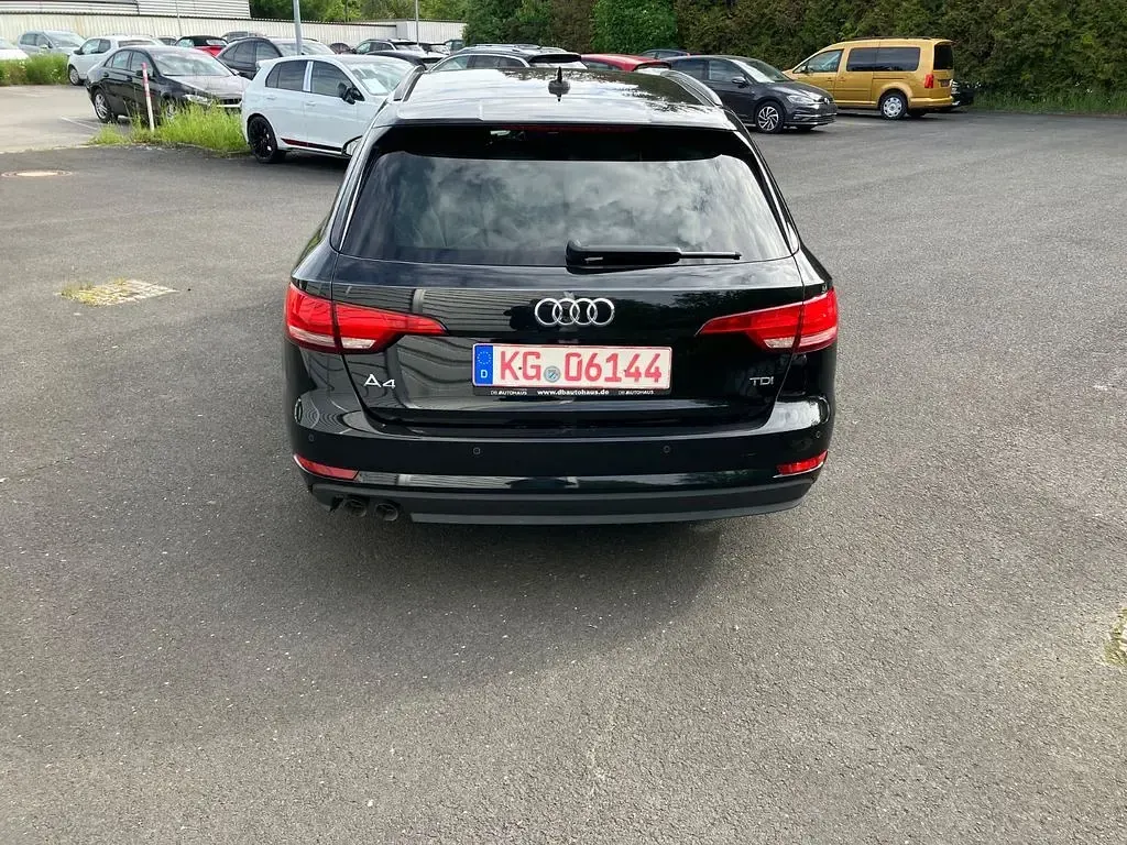 Gebraucht Audi A4 190 PS (139 kW) 2018 Schwarz Kombi