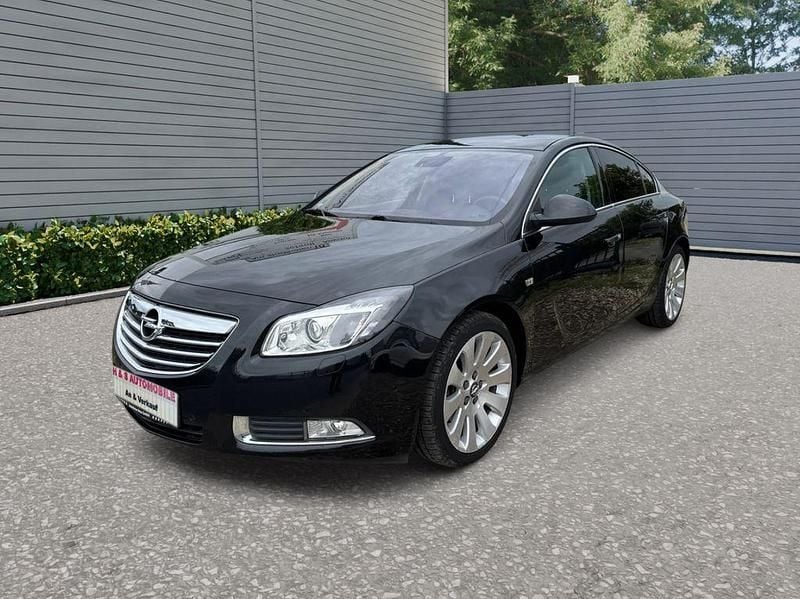 Schwarz Gebraucht 2010 Opel Insignia Cosmo Limousine | 6.700 € (Fairer Preis) - Bild 1/4