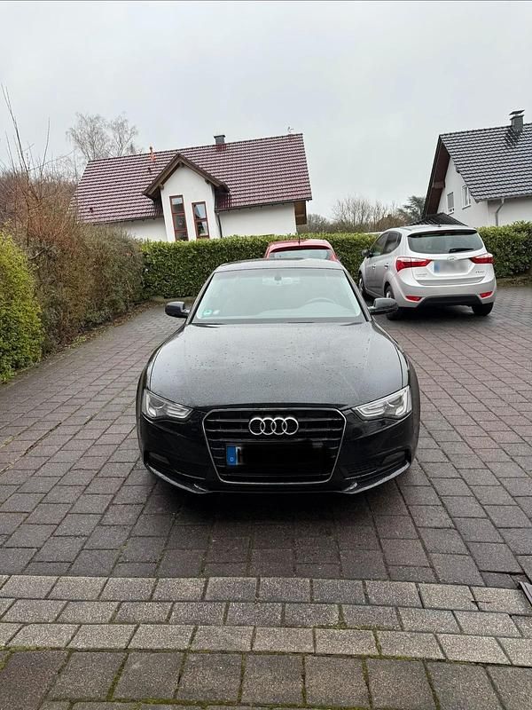 Gebraucht Audi A5 Design 170 PS (125 kW) 2012 Schwarz Coupé