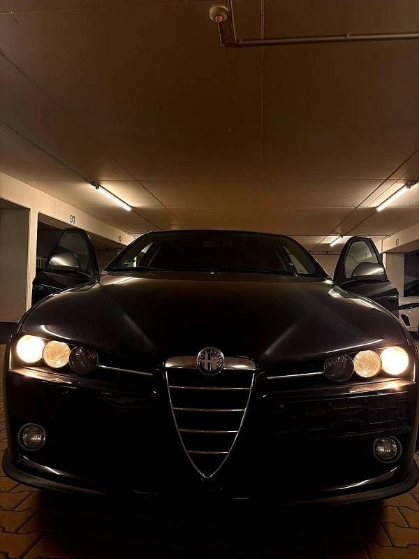 Gebraucht Alfa Romeo 159 200 PS (147 kW) 2009 Schwarz Kombi