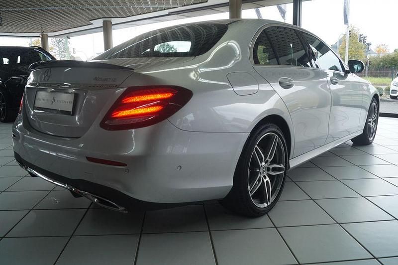 Gebraucht Mercedes E400 AMG 340 PS (250 kW) 2018 Iridiumsilber  metalliclack Limousine