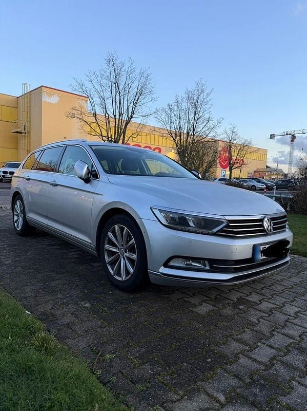 Gebraucht VW Passat Highline 190 PS (139 kW) 2018 Silber Kombi
