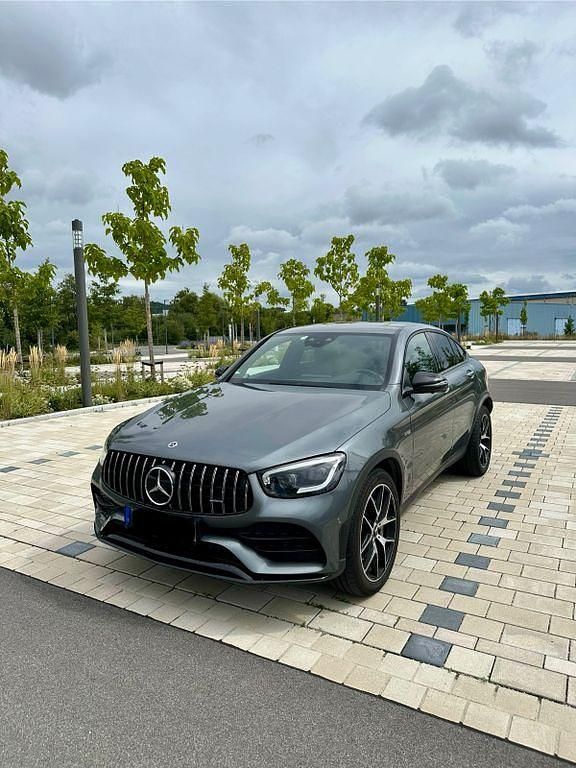Grau Gebraucht 2020 Mercedes GLC43 AMG AMG Coupé | 48.750 € (Fairer Preis) - Bild 1/4