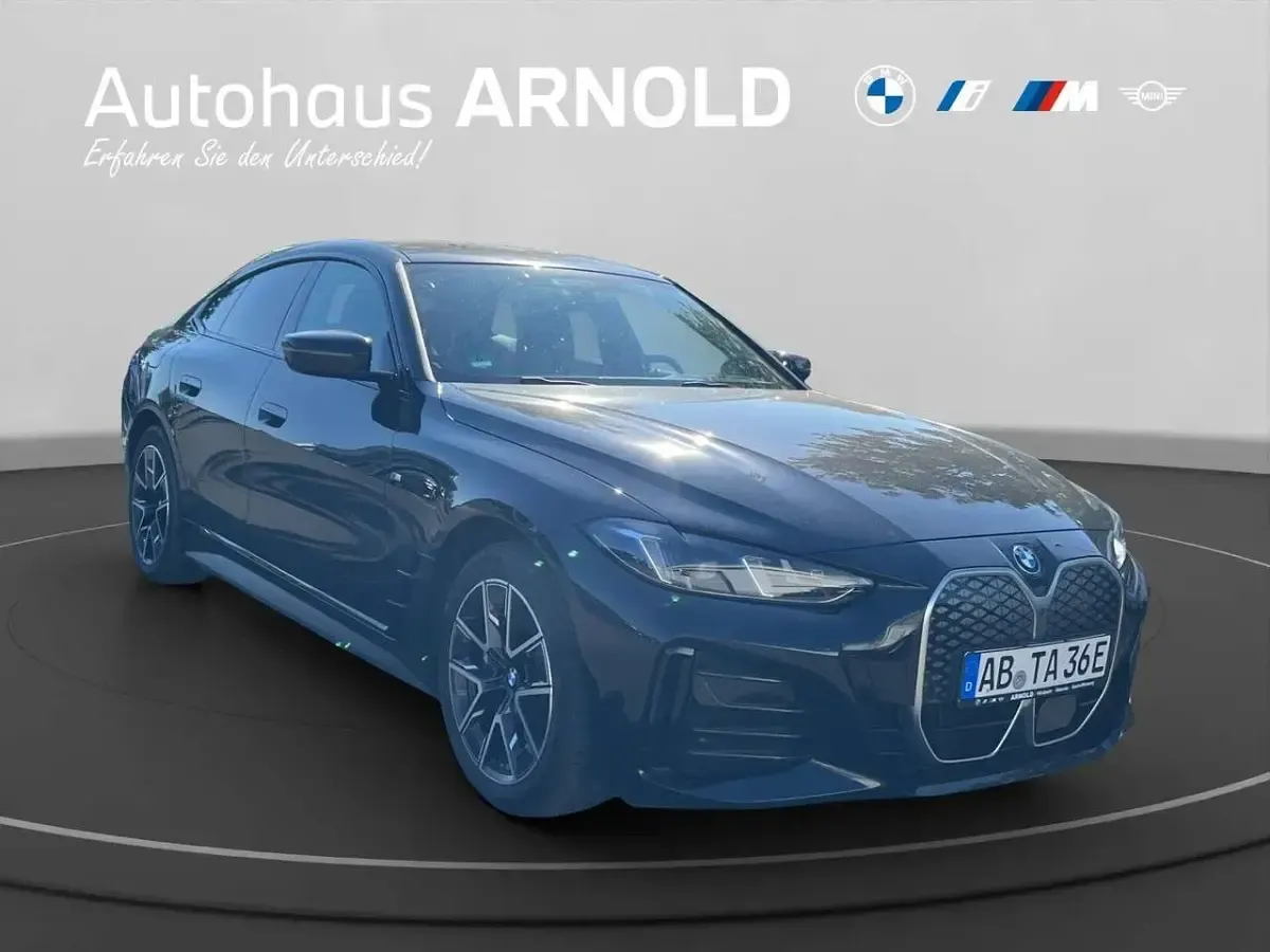 Gebraucht BMW i4 M Sport 294 kW (401 PS) 2025 Saphirschwarz Limousine