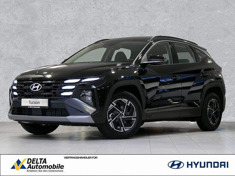 Abyss black Neu 2025 Hyundai Tucson Select SUV | 27.980 € - Bild 1/4