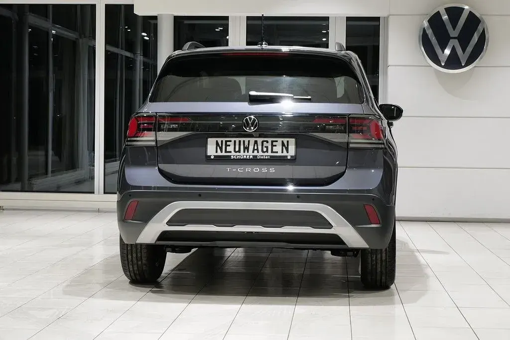 Neu VW T-Cross 150 PS (110 kW) 2026 Rauchgrau metallic SUV