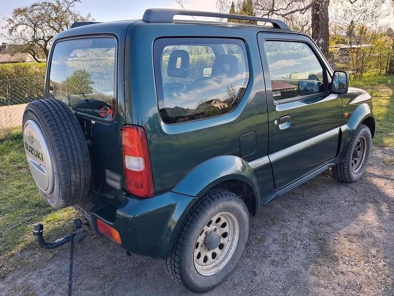 Gebraucht Suzuki Jimny 82 PS (60 kW) 2002 Grün SUV