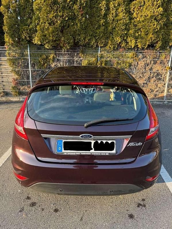 Gebraucht Ford Fiesta Titanium 97 PS (71 kW) 2010 Kleinwagen