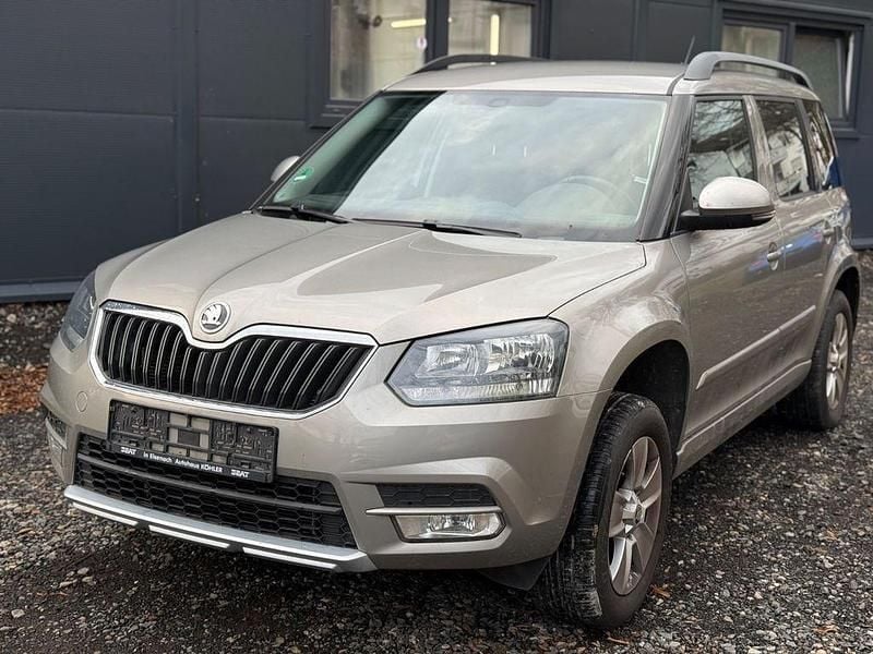 Beige Gebraucht 2014 Skoda Yeti Ambition SUV | 4.900 € (Guter Preis) - Bild 1/4
