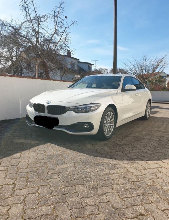 Weiß Gebraucht 2019 BMW 440 Sport Line Coupé | 33.600 € (Guter Preis) - Bild 1/4