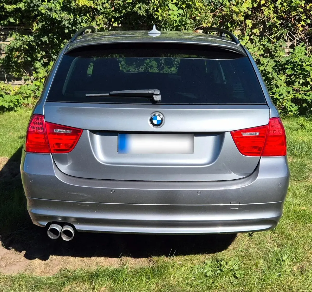 Gebraucht BMW 330 245 PS (180 kW) 2010 Grau Kombi