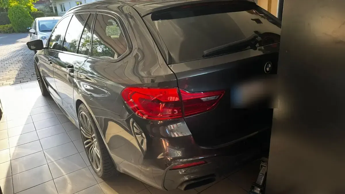 Gebraucht BMW 550 400 PS (294 kW) 2017 Schwarz Kombi