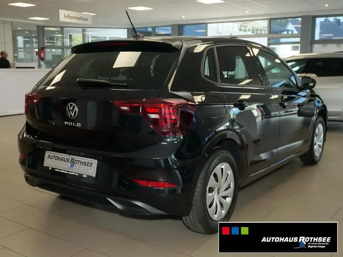 Gebraucht VW Polo Life 80 PS (58 kW) 2025 Deep black perleffekt Kleinwagen